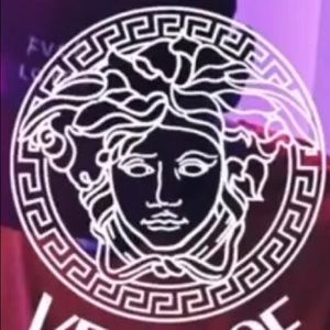 Meet your Posher, Isaac